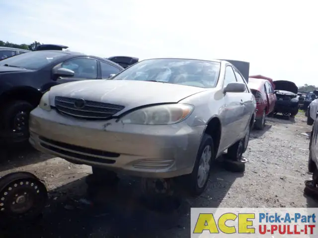Photo of 2003 Toyota Camry