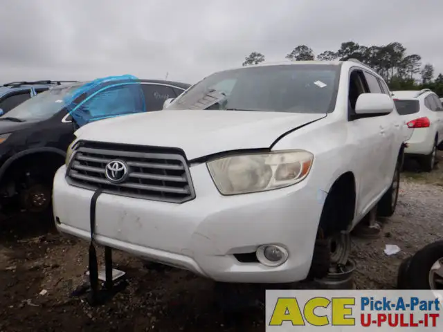 Photo of 2010 Toyota Highlander