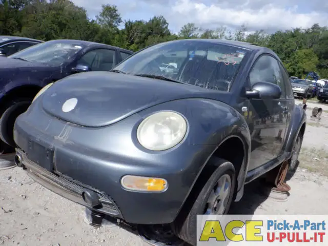 Photo of 2003 Volkswagen Beetle