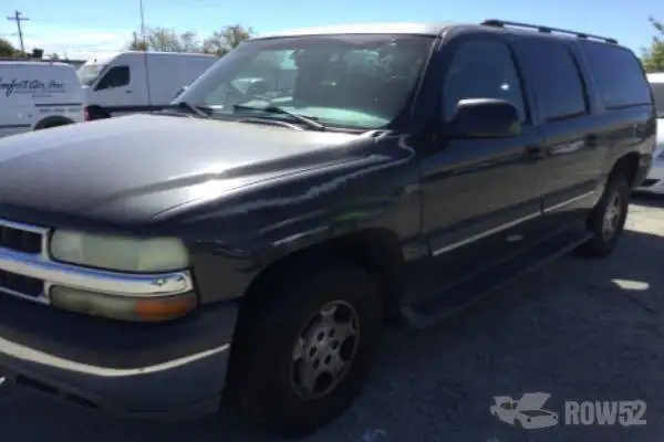 Photo of 2004 Chevrolet Suburban