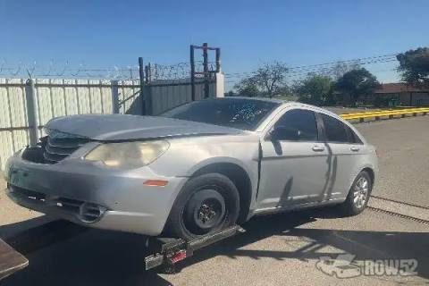 Photo of 2010 Chrysler Sebring