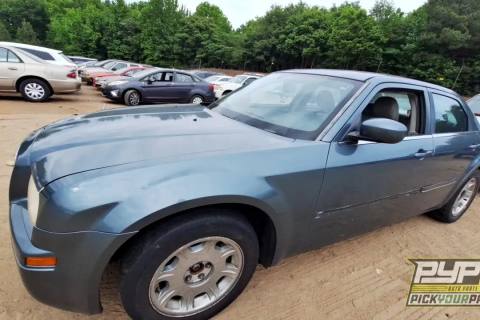 Photo of 2005 Chrysler 300