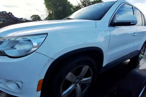Photo of 2010 Volkswagen Tiguan