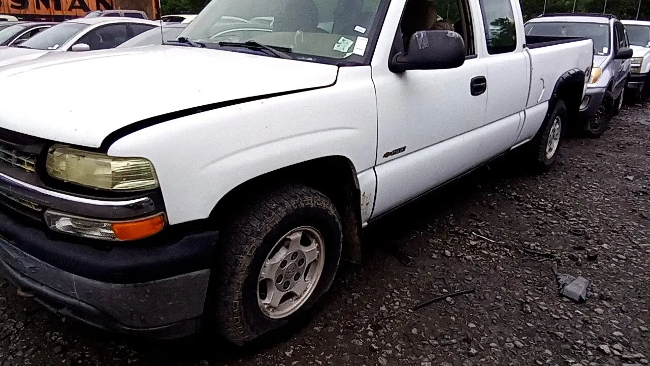 Photo of 2002 Chevrolet Silverado 1500