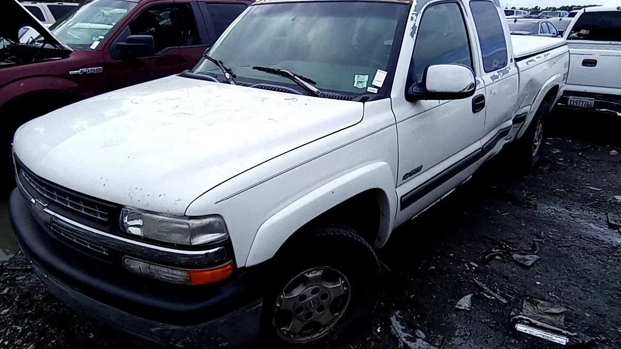 Photo of 2000 Chevrolet Silverado 1500