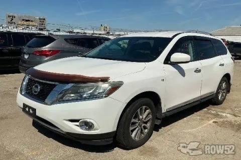 Photo of 2013 Nissan Pathfinder