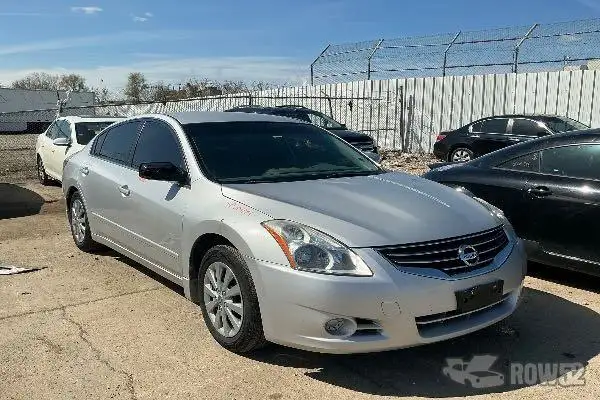 Photo of 2012 Nissan Altima