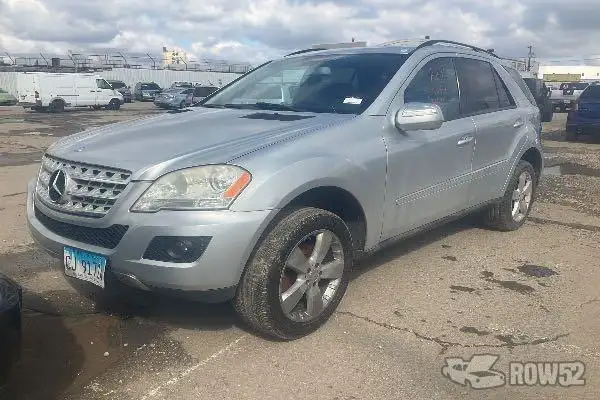 Photo of 2009 Mercedes-Benz M-Class