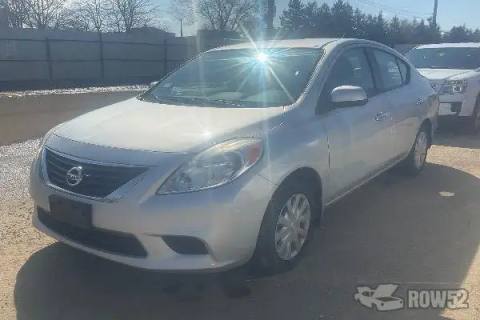 Photo of 2012 Nissan Versa