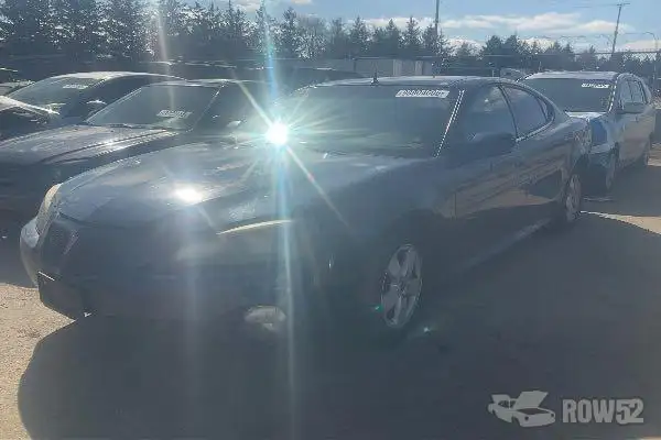 Photo of 2005 Pontiac Grand Prix