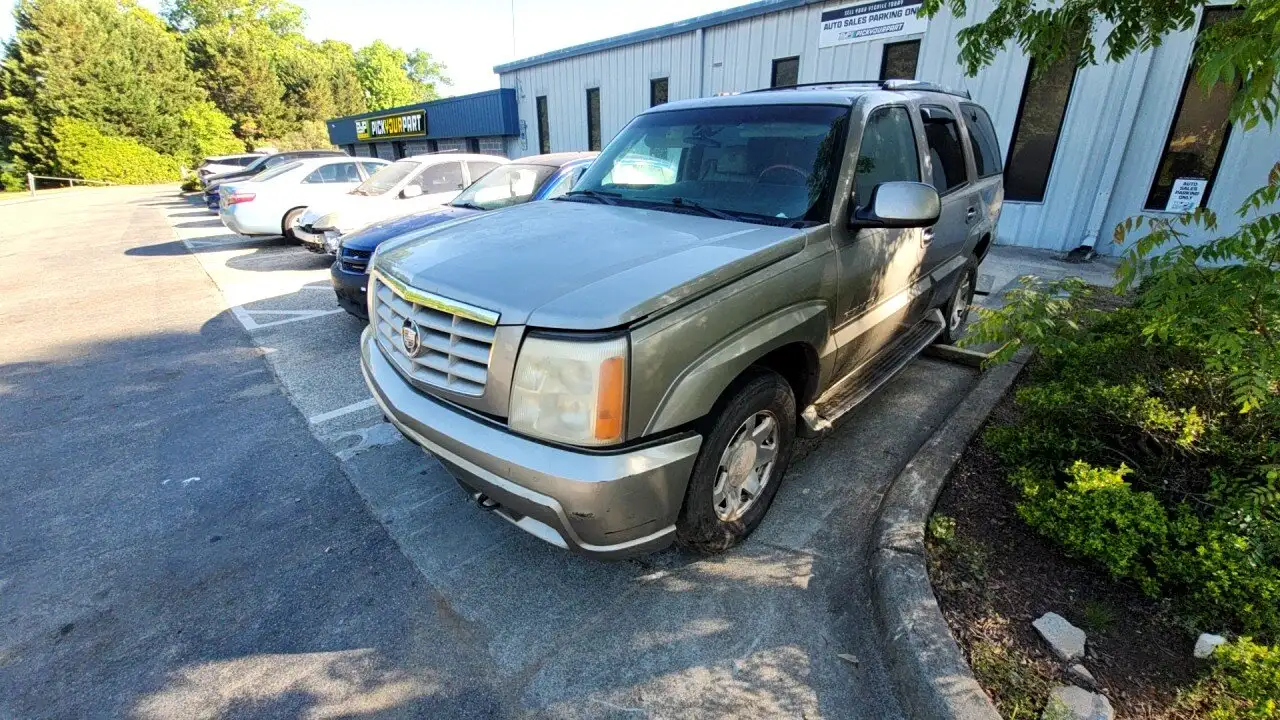 Photo of 2002 Cadillac Escalade