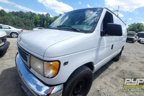 Photo of 2000 Ford E-150 Econoline