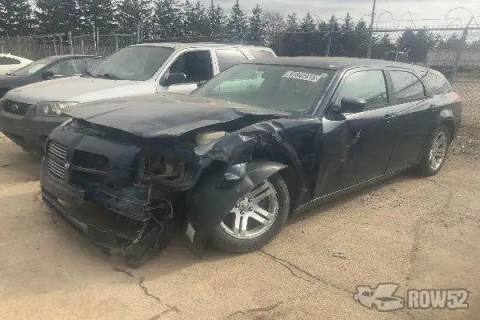 Photo of 2005 Dodge Magnum