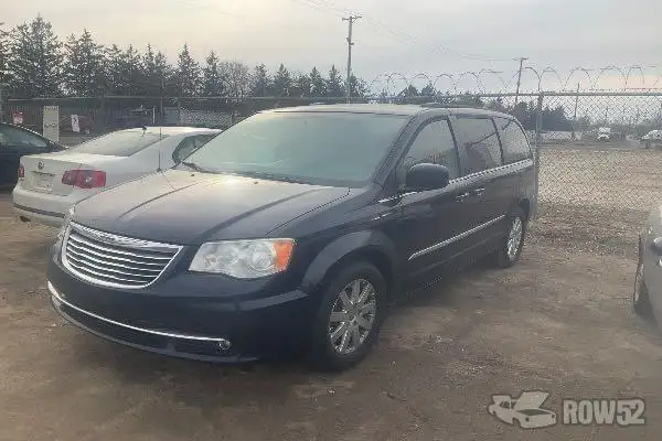 Photo of 2014 Chrysler Town & Country