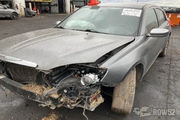 Photo of 2013 Chrysler 200