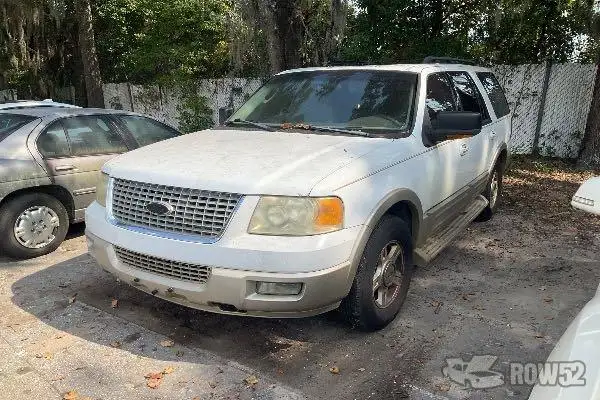 Photo of 2005 Ford Expedition