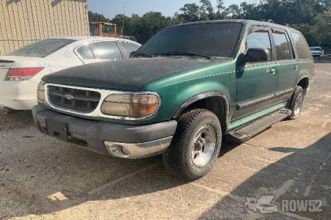 Photo of 1999 Ford Explorer