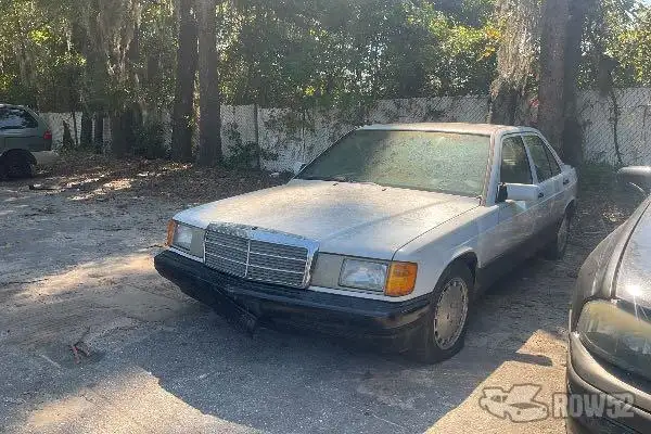 Photo of 1991 Mercedes-Benz 190