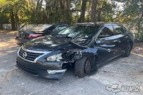 Photo of 2013 Nissan Altima