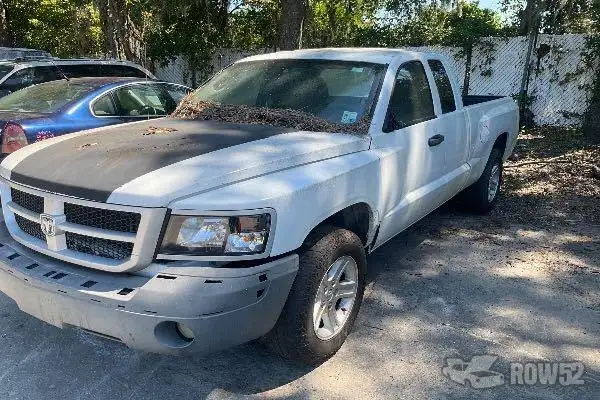 Photo of 2011 Dodge Dakota