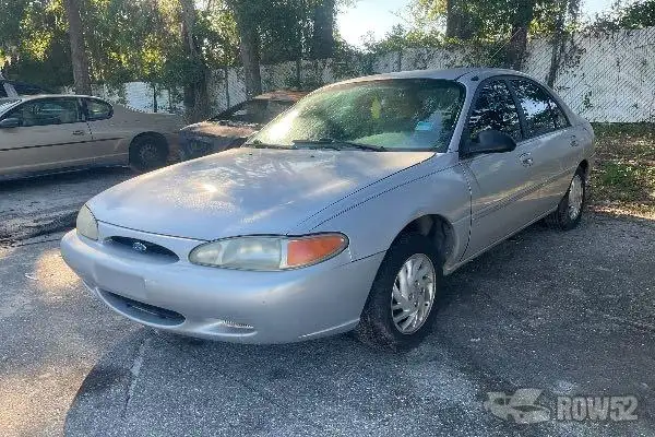 Photo of 1997 Ford Escort