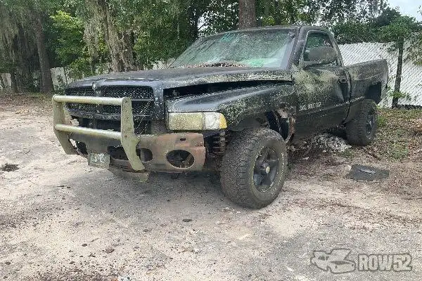 Photo of 2000 Dodge Ram 1500