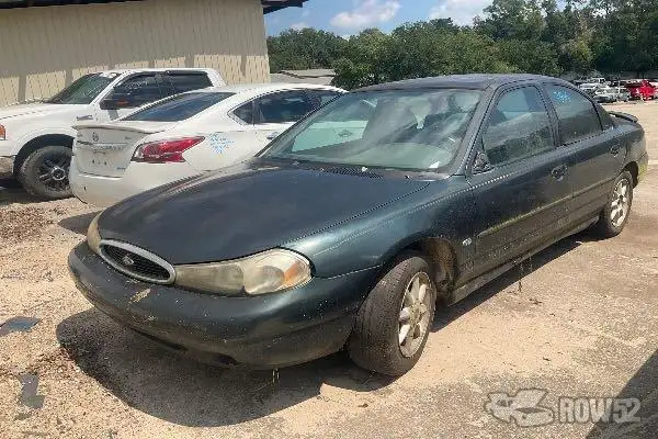 Photo of 1998 Ford Contour