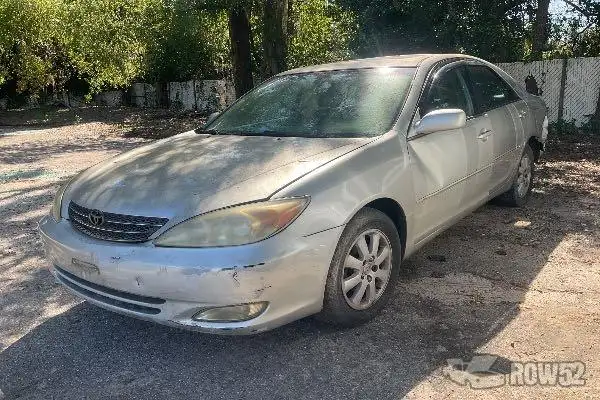 Photo of 2004 Toyota Camry