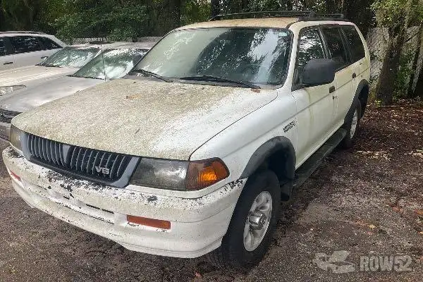 Photo of 1999 Mitsubishi Montero Sport