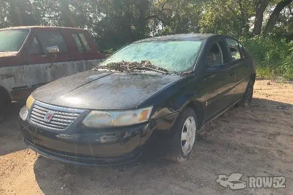 Photo of 2005 Saturn Ion