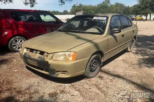 Photo of 2002 Hyundai Accent