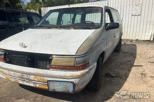 Photo of 1992 Plymouth Voyager