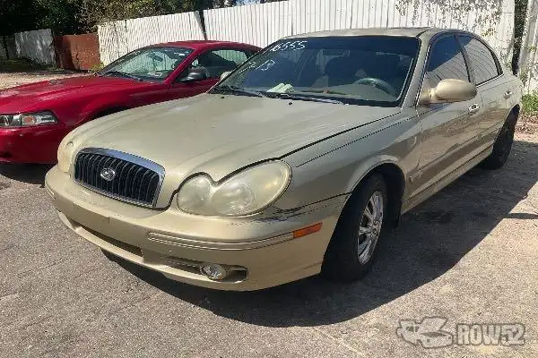 Photo of 2004 Hyundai Sonata