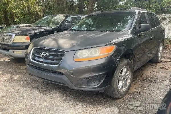 Photo of 2010 Hyundai Santa Fe