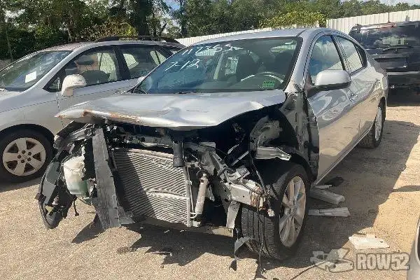 Photo of 2014 Nissan Versa