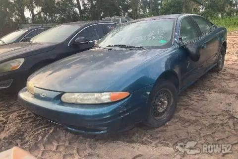 Photo of 2002 Oldsmobile Alero