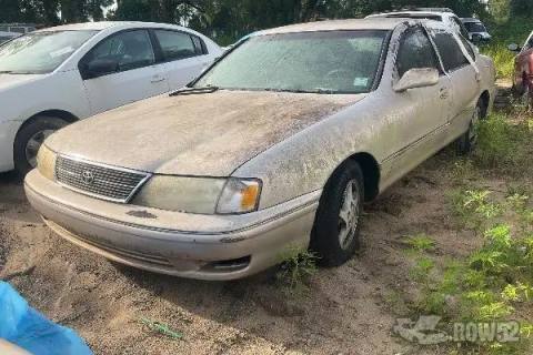 Photo of 1999 Toyota Avalon