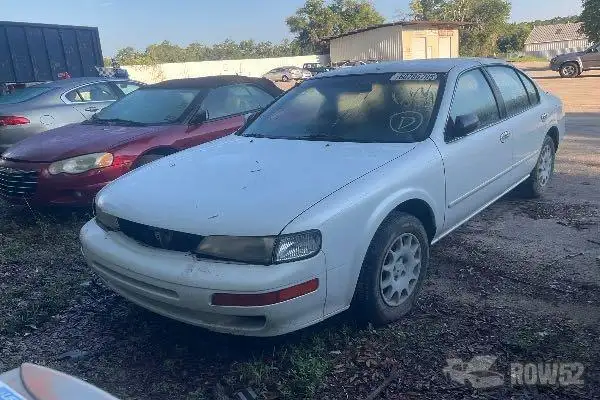 Photo of 1997 Nissan Maxima