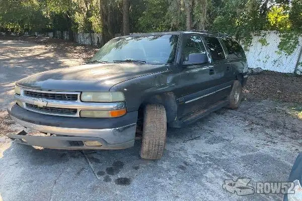 Photo of 2002 Chevrolet Suburban