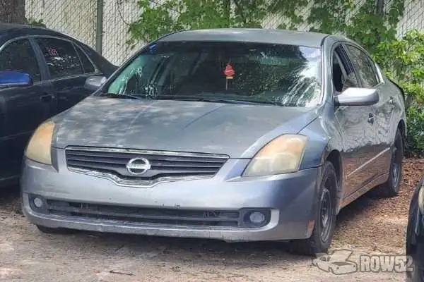 Photo of 2009 Nissan Altima