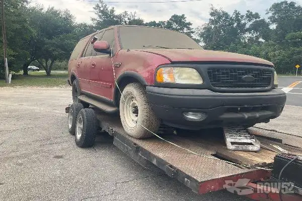 Photo of 1999 Ford Expedition