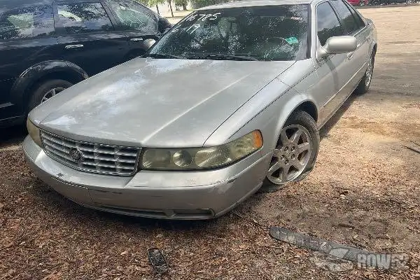 Photo of 2003 Cadillac Seville