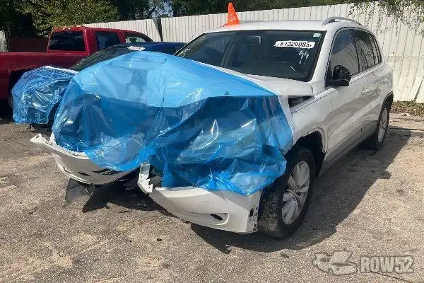 Photo of 2011 Volkswagen Tiguan