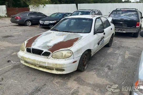 Photo of 2002 Daewoo Lanos