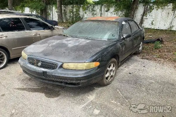 Photo of 2002 Buick Regal