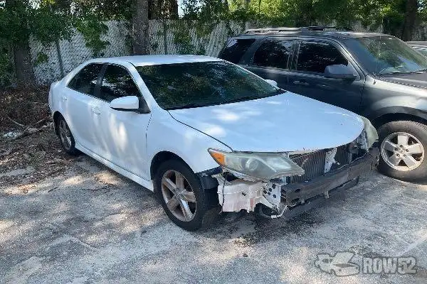 Photo of 2014 Toyota Camry