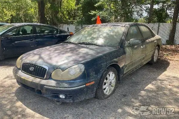 Photo of 2004 Hyundai Sonata