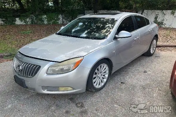 Photo of 2011 Buick Regal