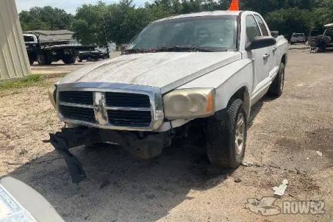 Photo of 2005 Dodge Dakota