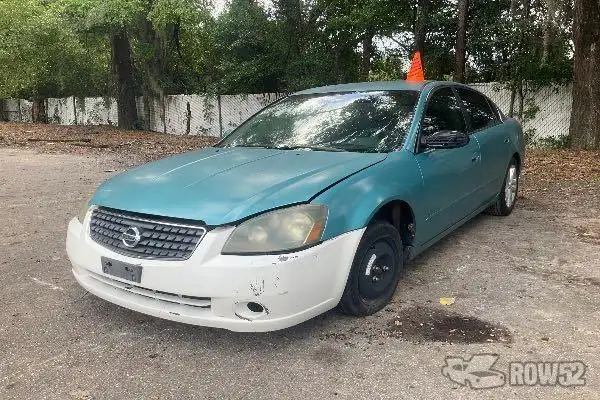 Photo of 2005 Nissan Altima